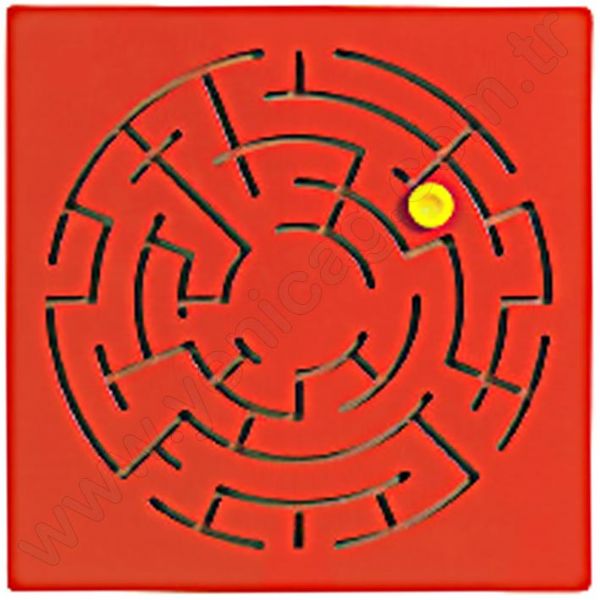 Labyrinth Wall Game